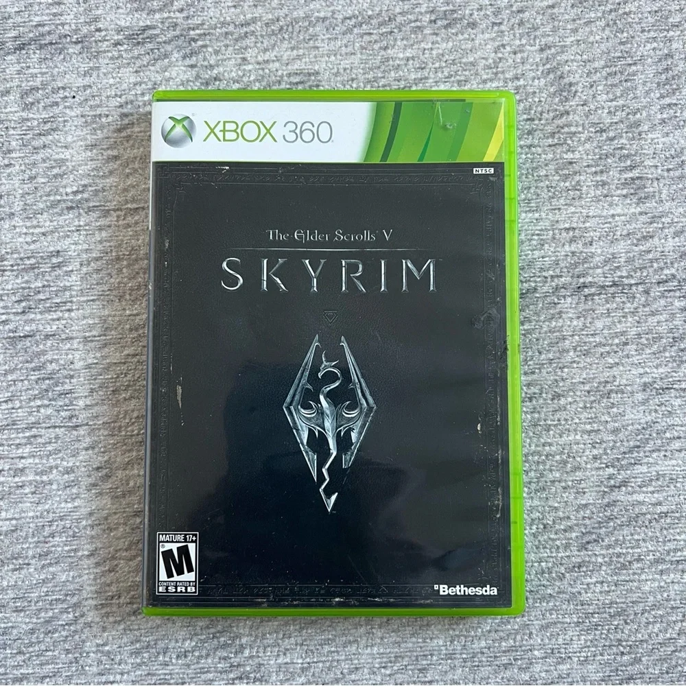 Microsoft Xbox 360 X360 The Elder Scrolls V Skyrim Video Game